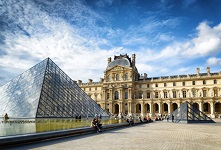 Louvre